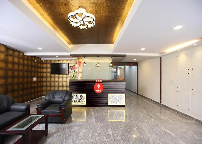 Oyo 14043 Hotel Star Holiday