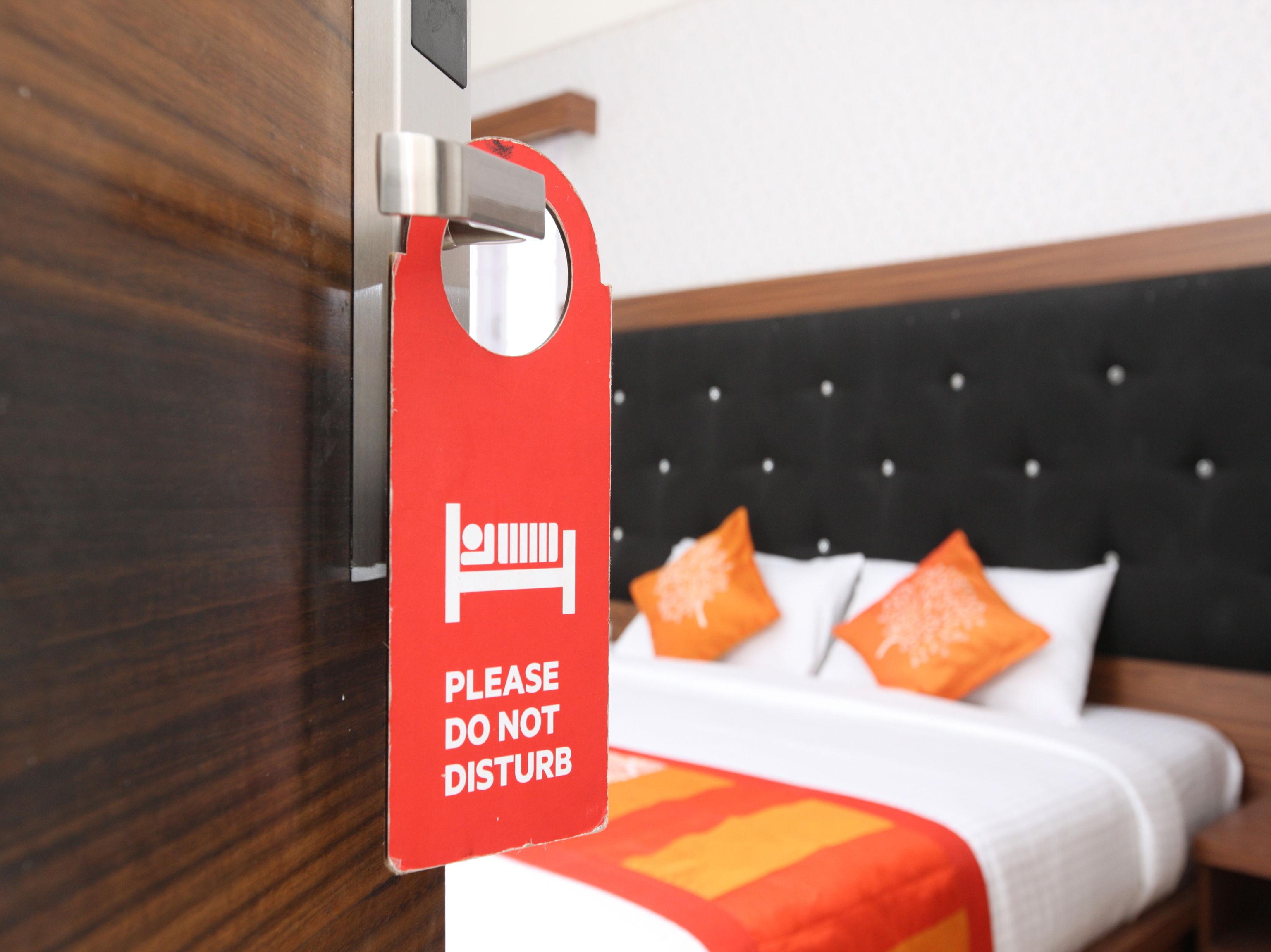 Oyo 14043 Star Hotel