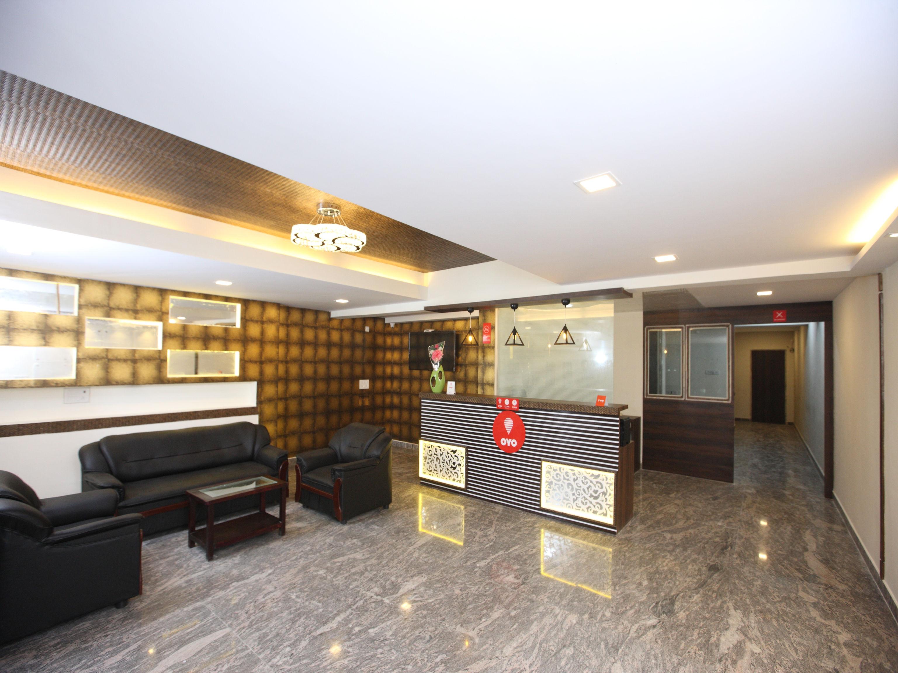 Oyo 14043 Star Hotel