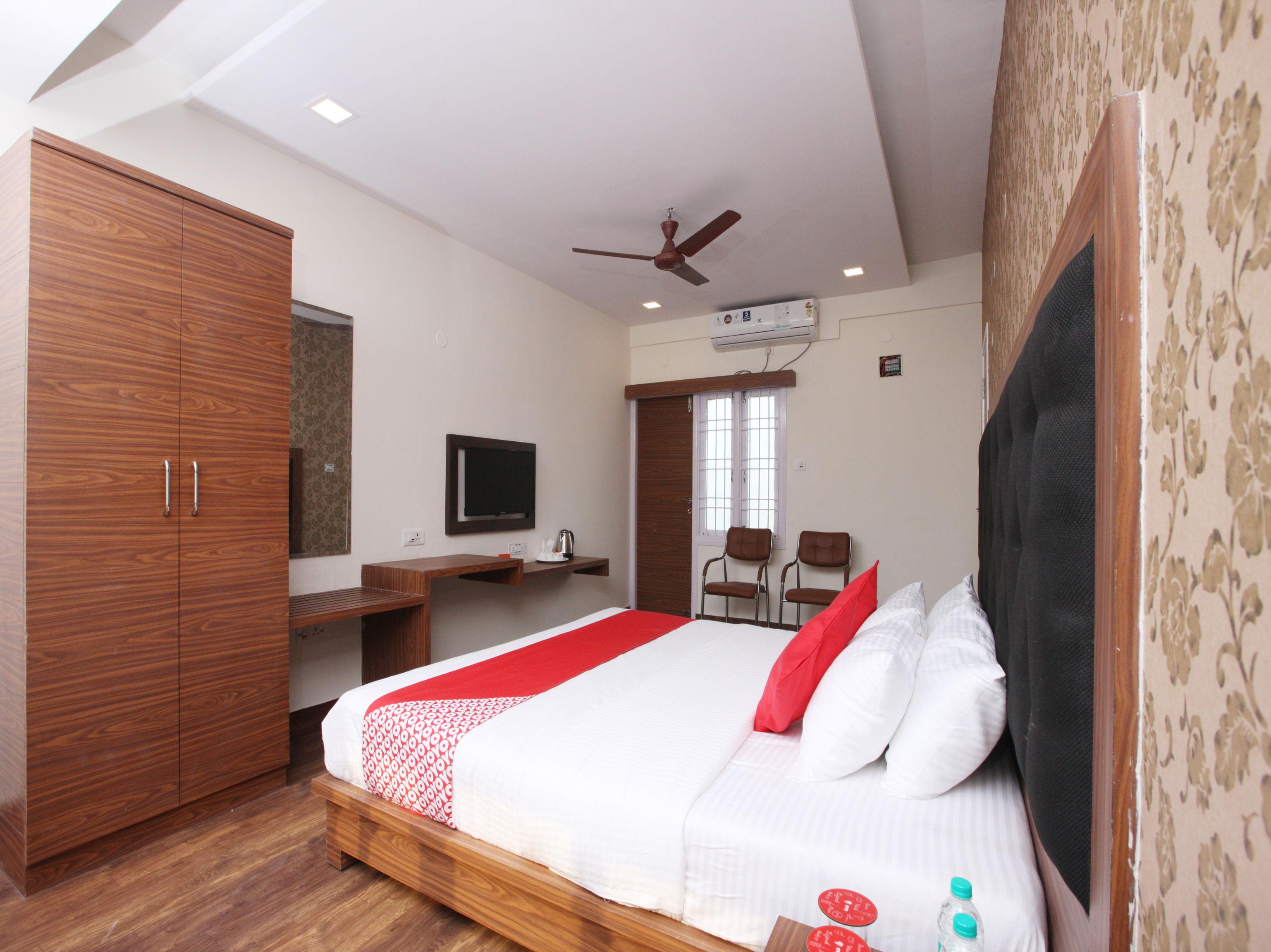 Hotel Oyo 14043 Star Chennai