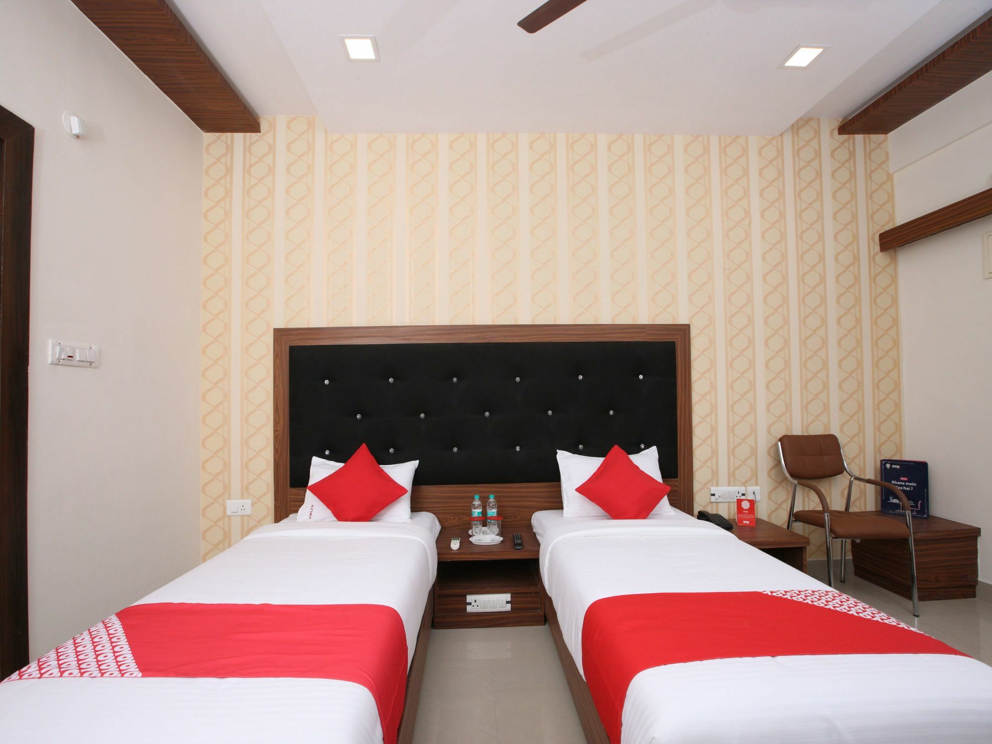 Oyo 14043 Star Hotel